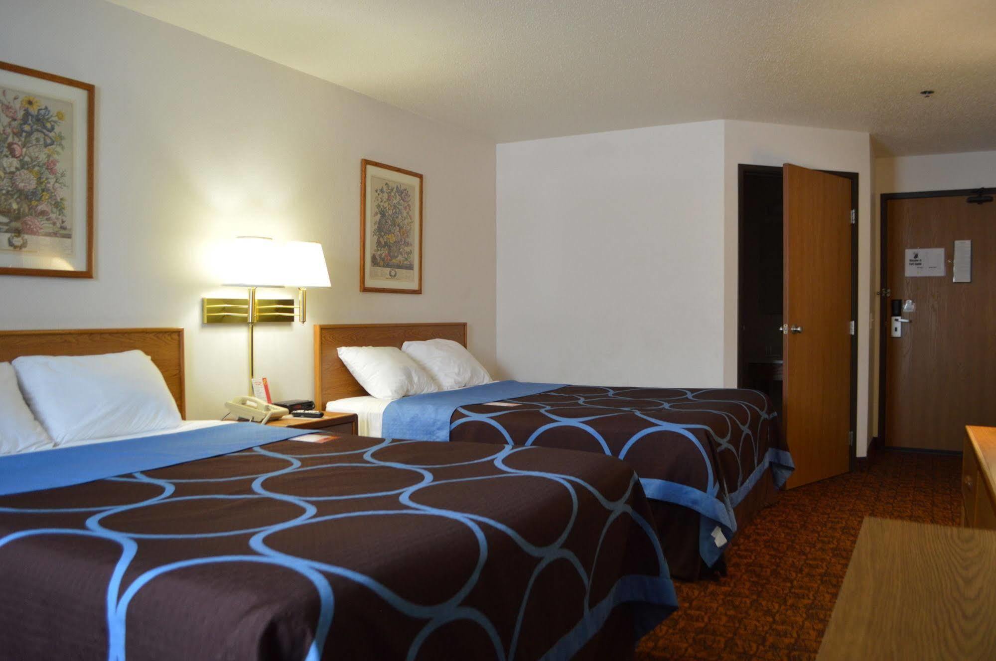 Hotel Super 8 By Wyndham Park Rapids Exterior foto